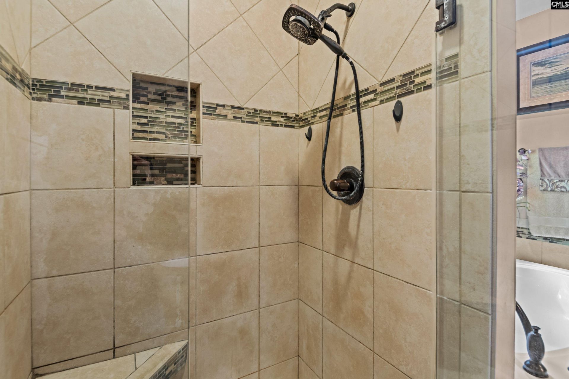 2210 Lake Road Photo 25