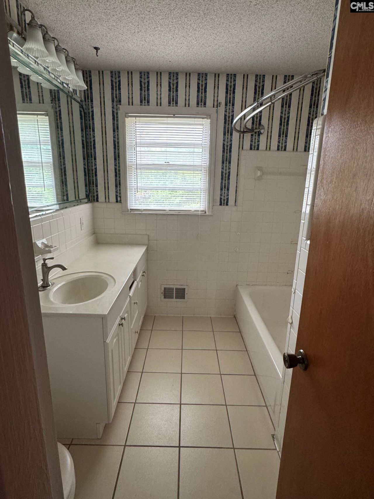1120 Ridge Rd Photo 10