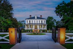 1218 Mill Street  photo 4