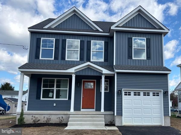 213 W HIGH STREET, CLAYTON, NJ 08312