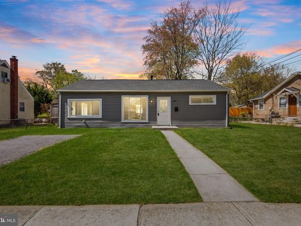 9622 NARRAGANSETT PARKWAY , COLLEGE PARK, MD 20740