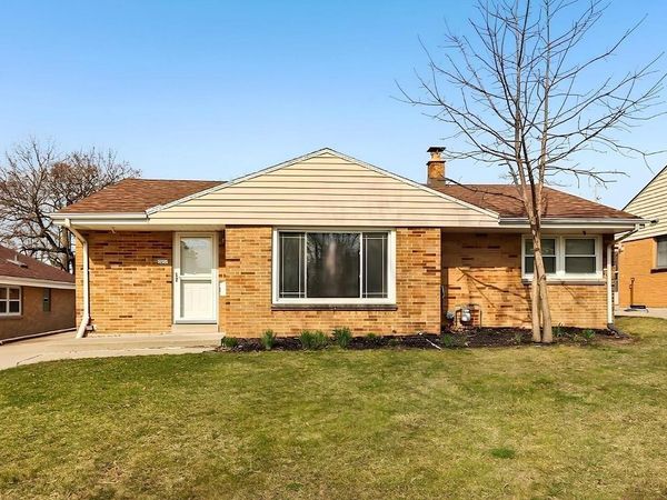 2947 S 71st STREET, Milwaukee, WI 53219