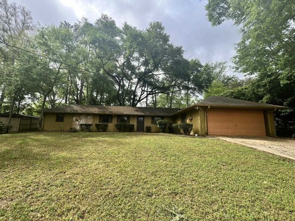 3205 Gallant Fox Trail , Tallahassee, FL 32309