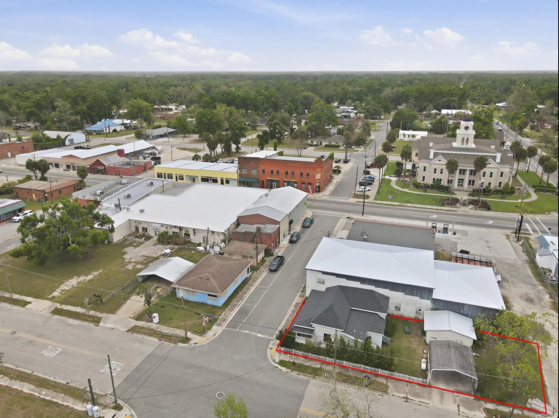 133 SW Monroe Avenue , Mayo, FL 32066 Photo