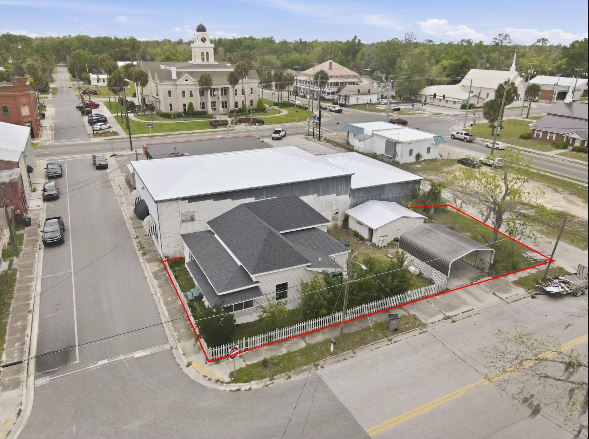 133 SW Monroe Avenue , Mayo, FL 32066 Photo