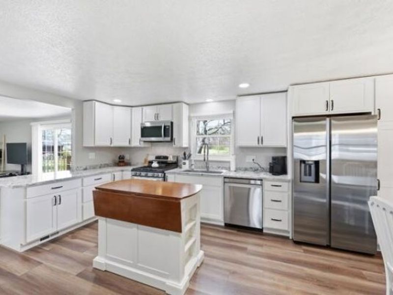 3741 Christopher Place , Grove City, OH 43123 Photo 11