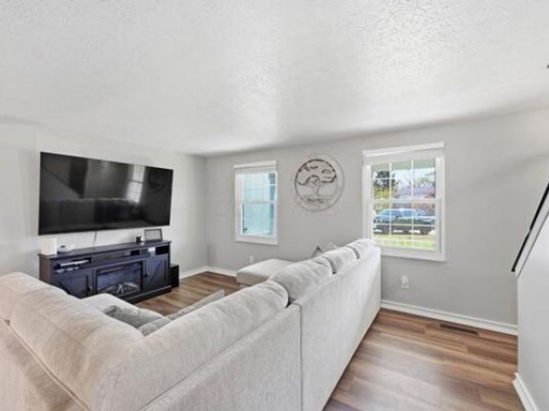 3741 Christopher Place , Grove City, OH 43123 Photo 7