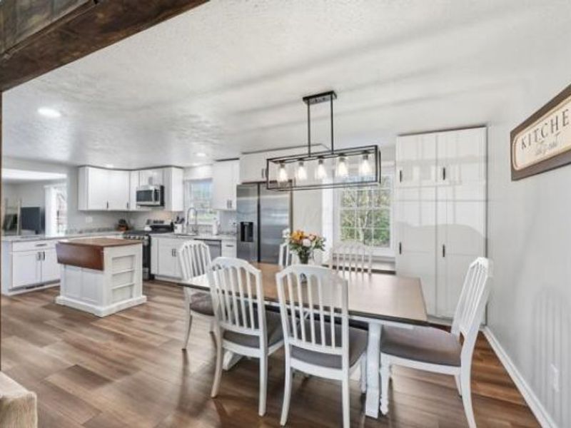 3741 Christopher Place , Grove City, OH 43123 Photo 9