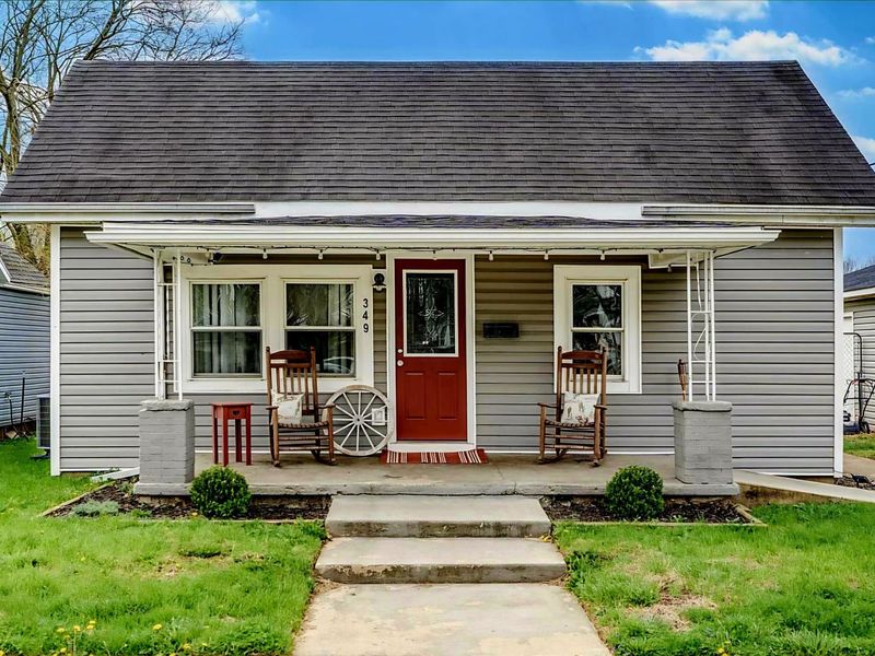 349 Barnes Avenue , Circleville, OH 43113 Photo 1