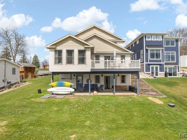 144 Washington Lake , Brooklyn, MI 49230