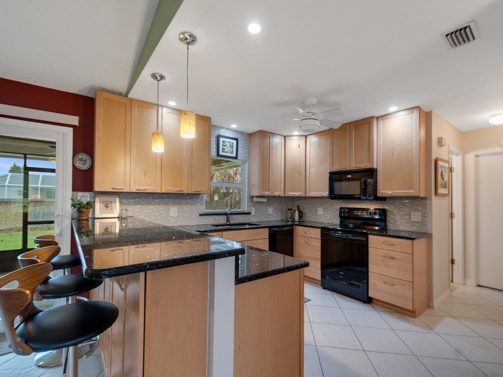 425 Bywood Avenue, Sebastian, FL 32958 Photo