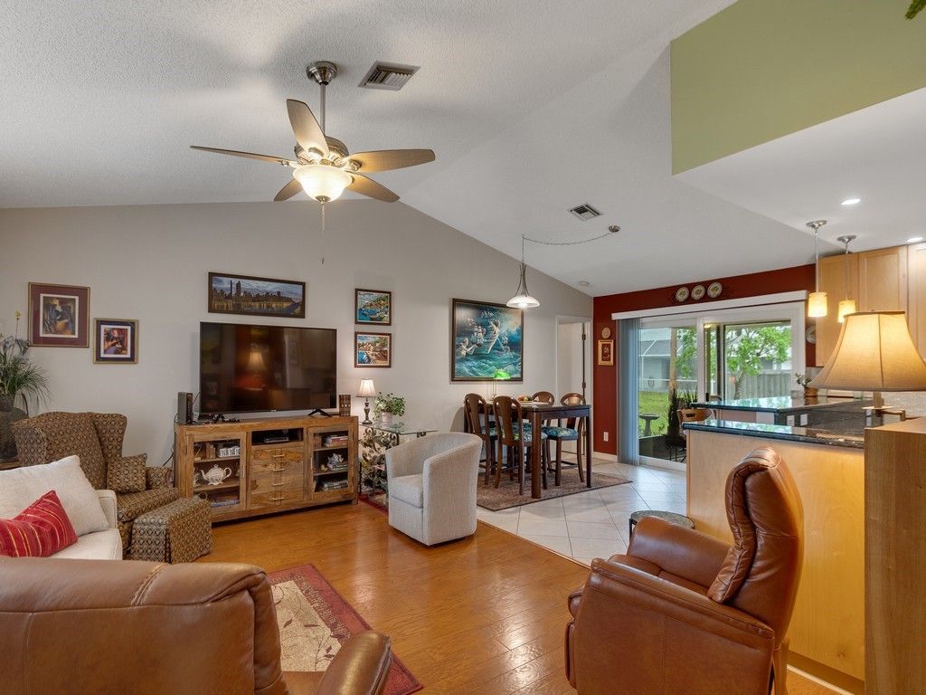 425 Bywood Avenue, Sebastian, FL 32958 Photo