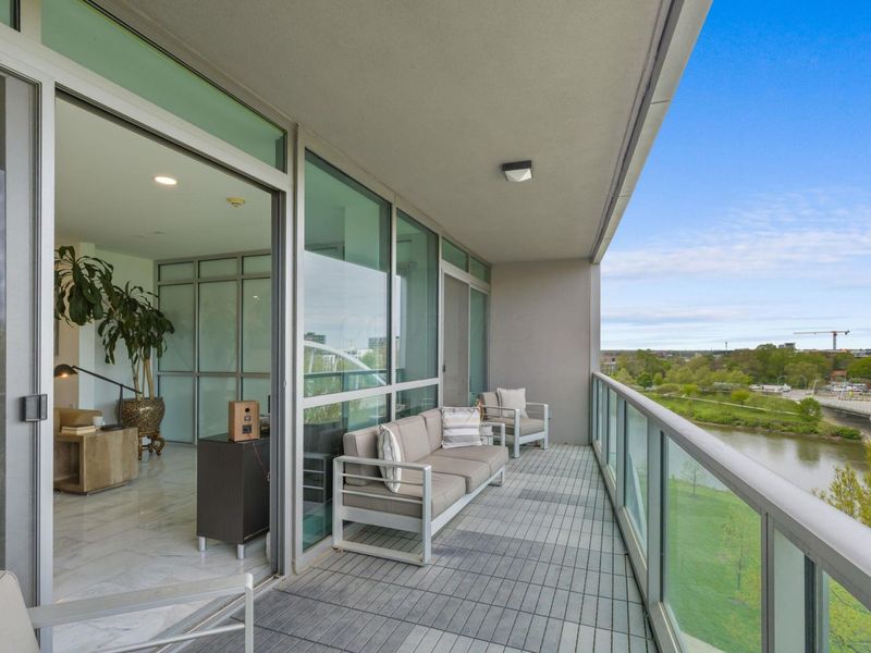 1 Miranova Place , Unit 615, Columbus, OH 43215 Photo 26