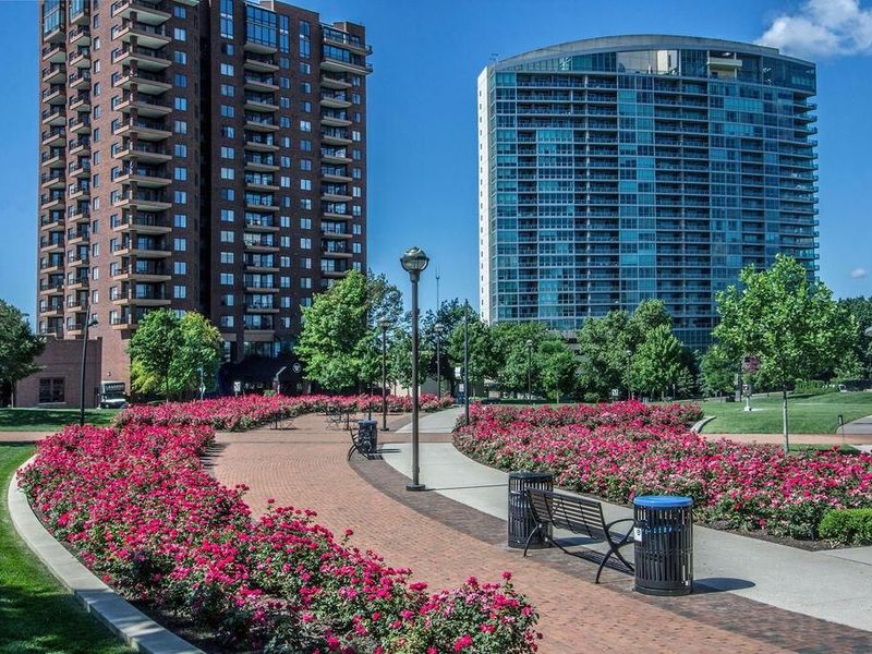 1 Miranova Place , Unit 615, Columbus, OH 43215 Photo 32