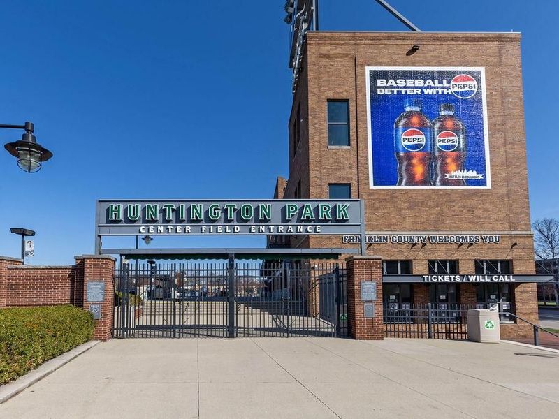 1 Miranova Place , Unit 615, Columbus, OH 43215 Photo 37