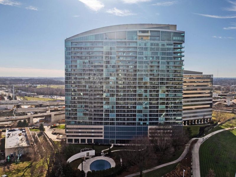 1 Miranova Place , Unit 615, Columbus, OH 43215 Photo 38