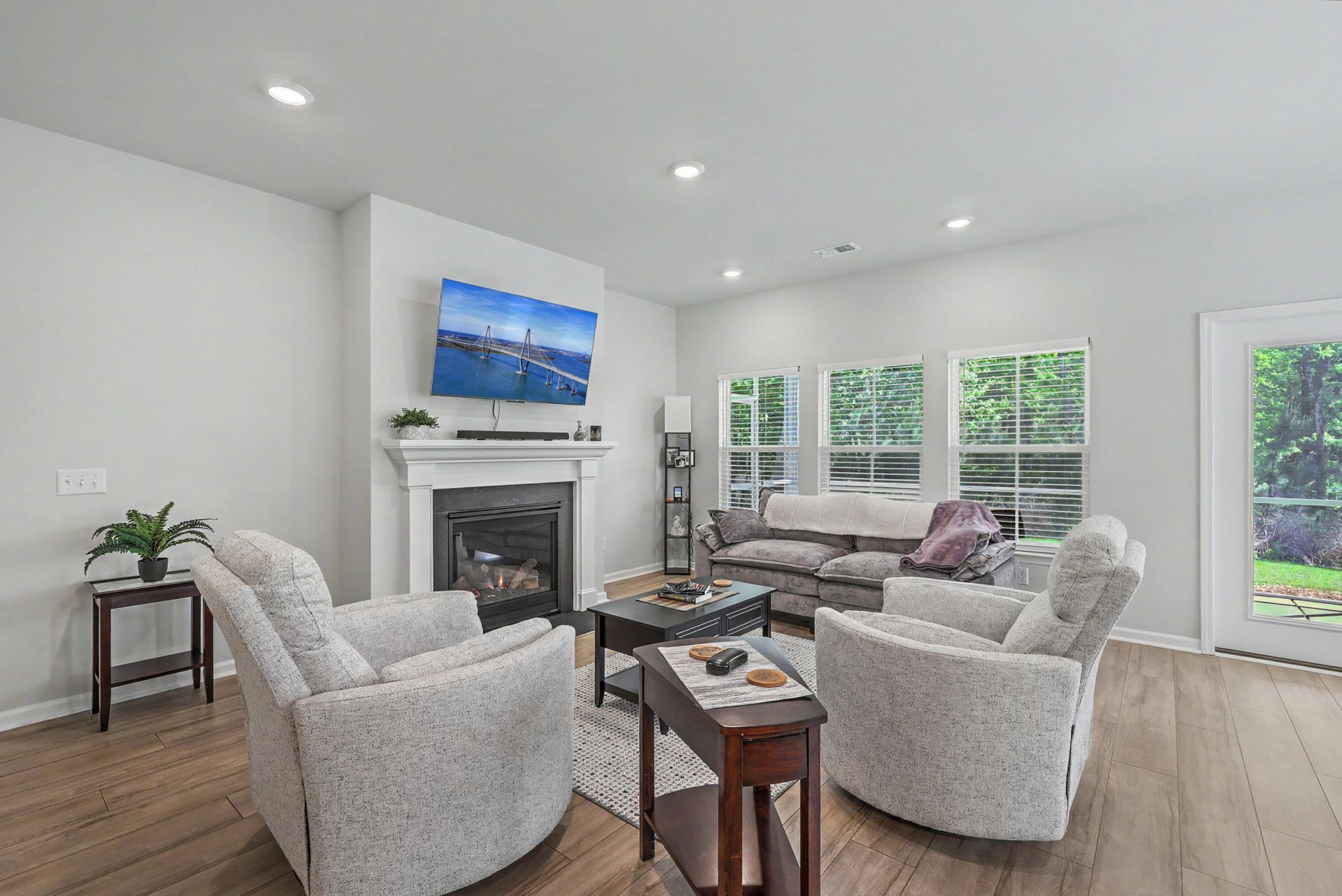 1152 Kane Blue Run Photo 8