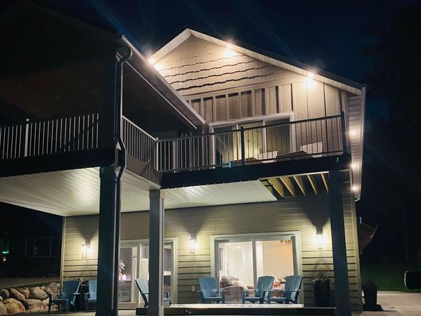 1084 W Lake Drive , Detroit Lakes, MN 56501