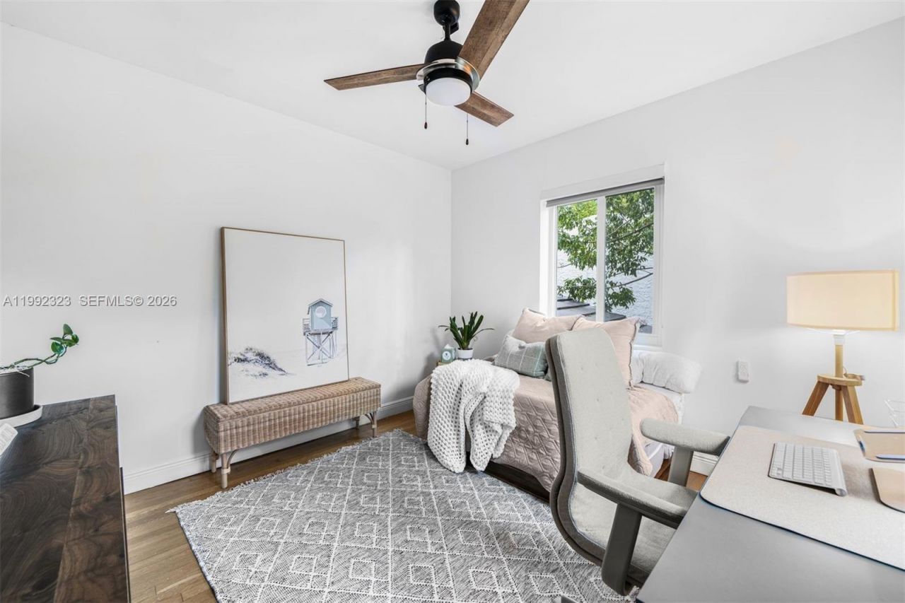 970 NW 10th Ave, Miami, FL 33136 Photo