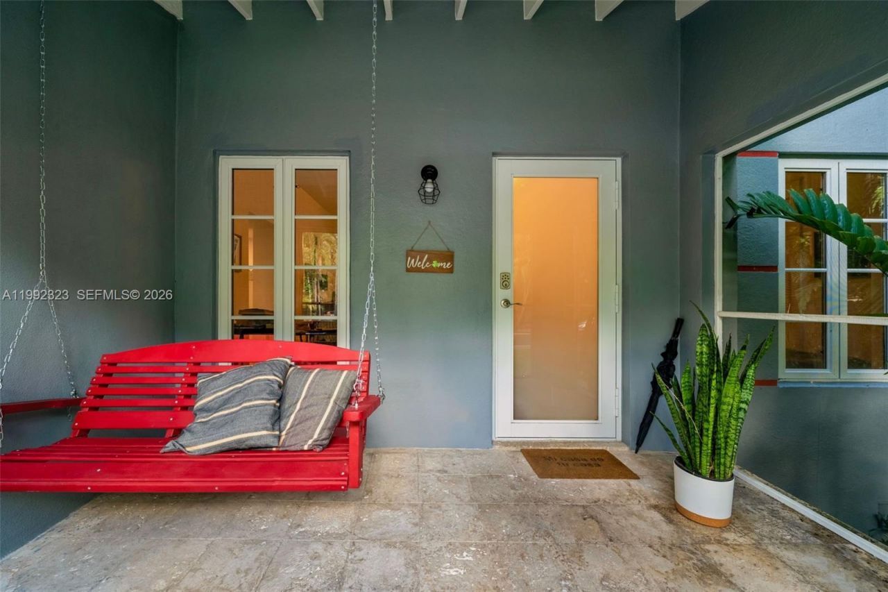 970 NW 10th Ave, Miami, FL 33136 Photo