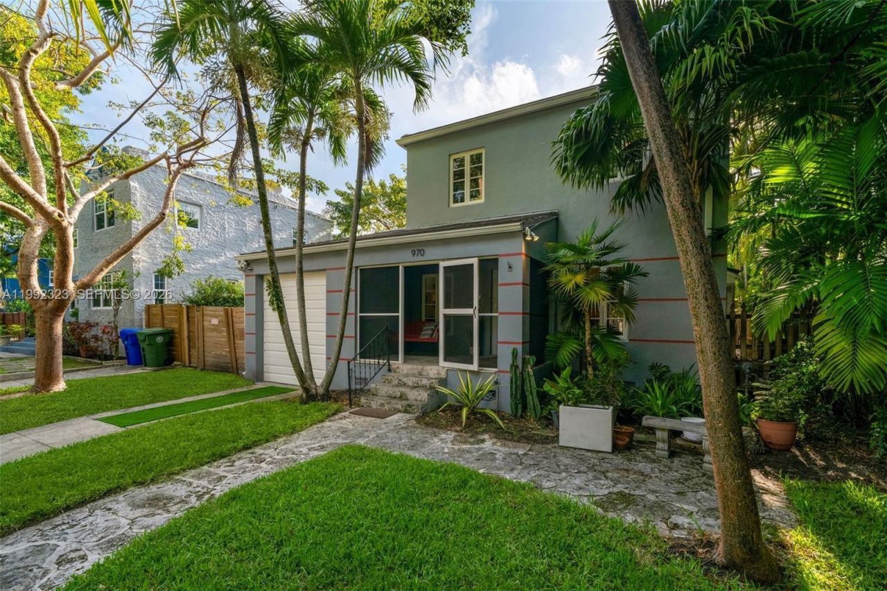 970 NW 10th Ave, Miami, FL 33136 Photo