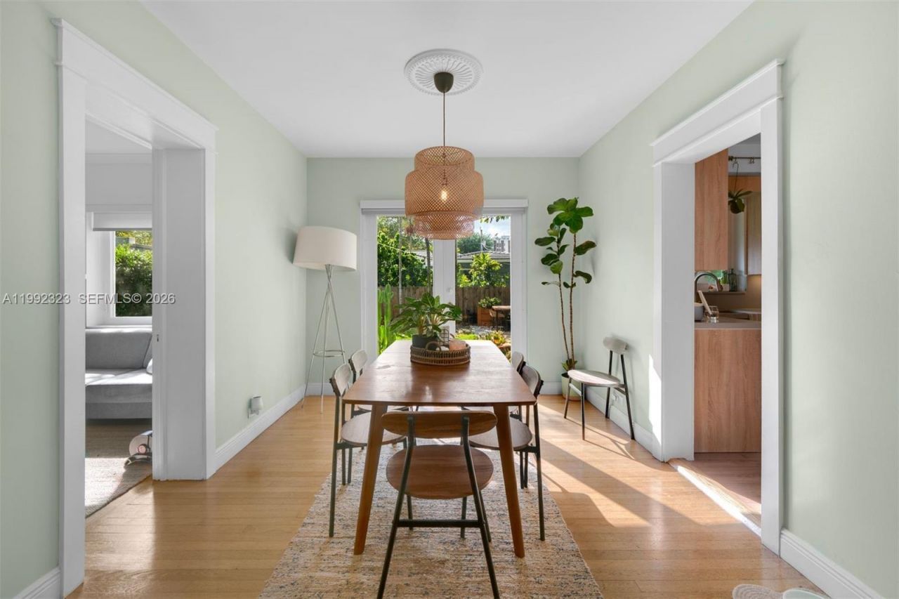 970 NW 10th Ave, Miami, FL 33136 Photo