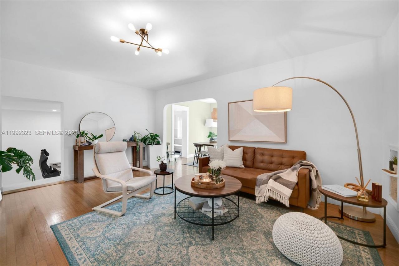 970 NW 10th Ave, Miami, FL 33136 Photo