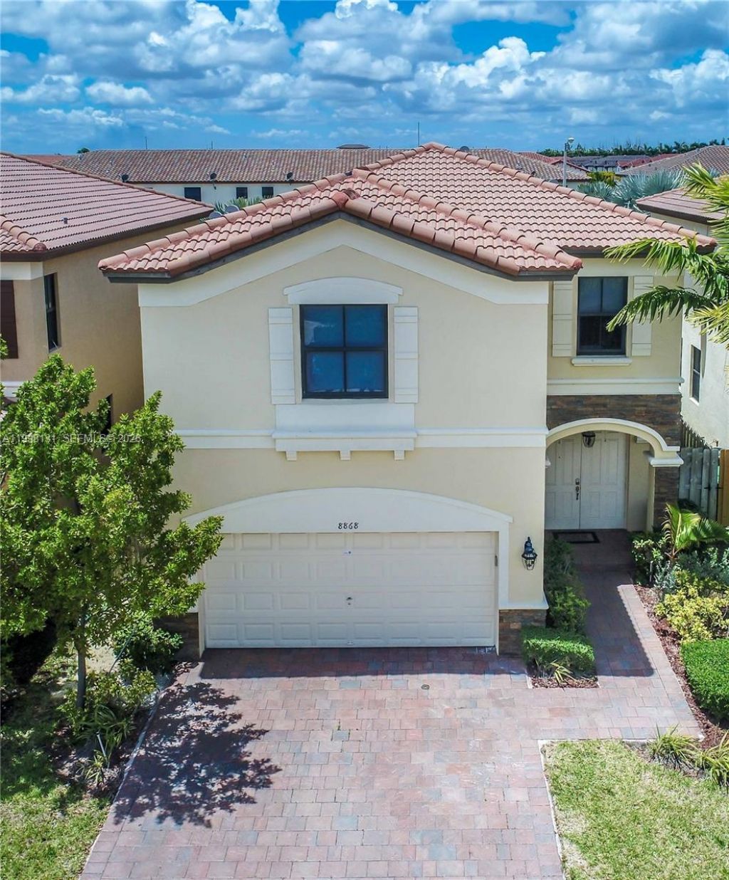 8868 NW 101st Pl, Doral, FL 33178 Photo