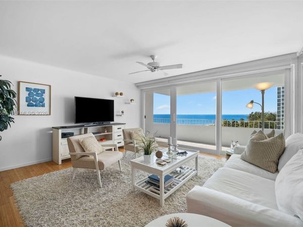 177 Ocean Lane Dr , Unit 703, Key Biscayne, FL 33149