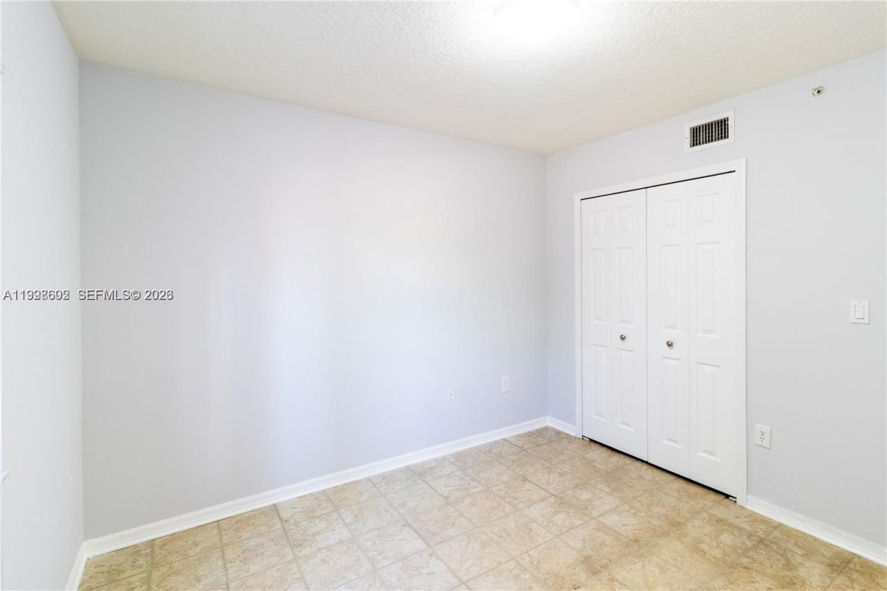 22801 SW 88th Pl, Unit 204, Cutler Bay, FL 33190 Photo