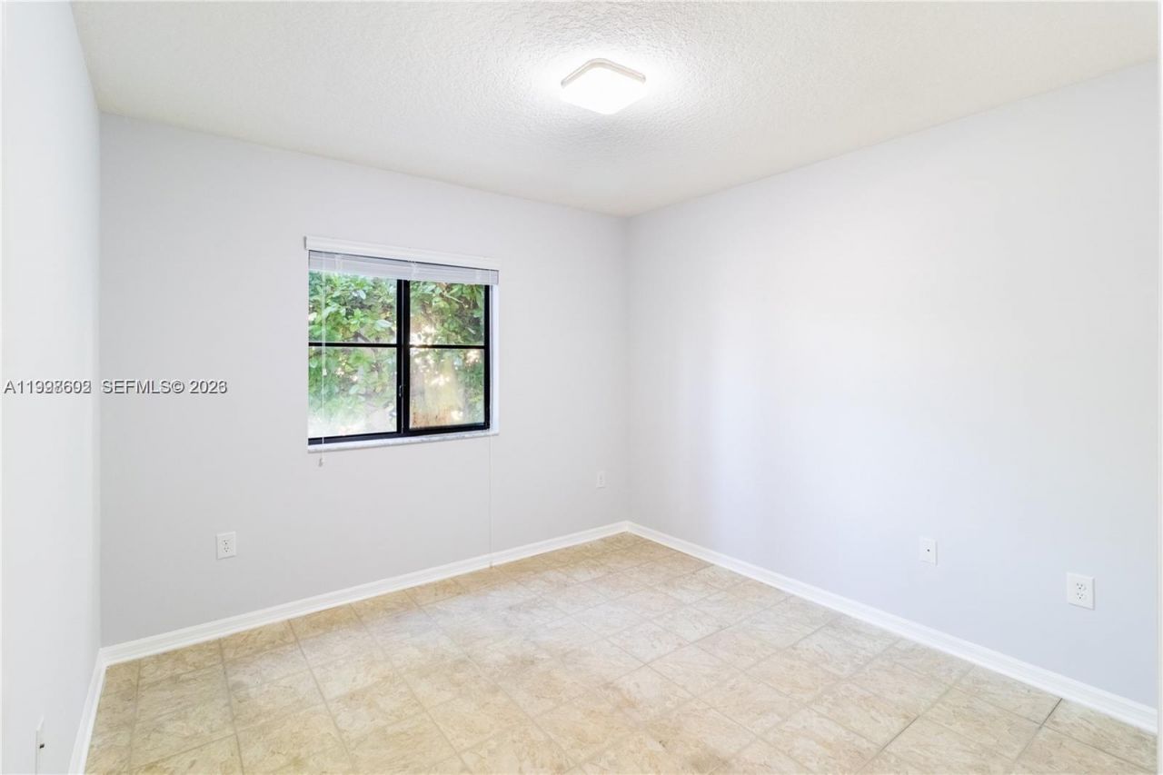 22801 SW 88th Pl, Unit 204, Cutler Bay, FL 33190 Photo