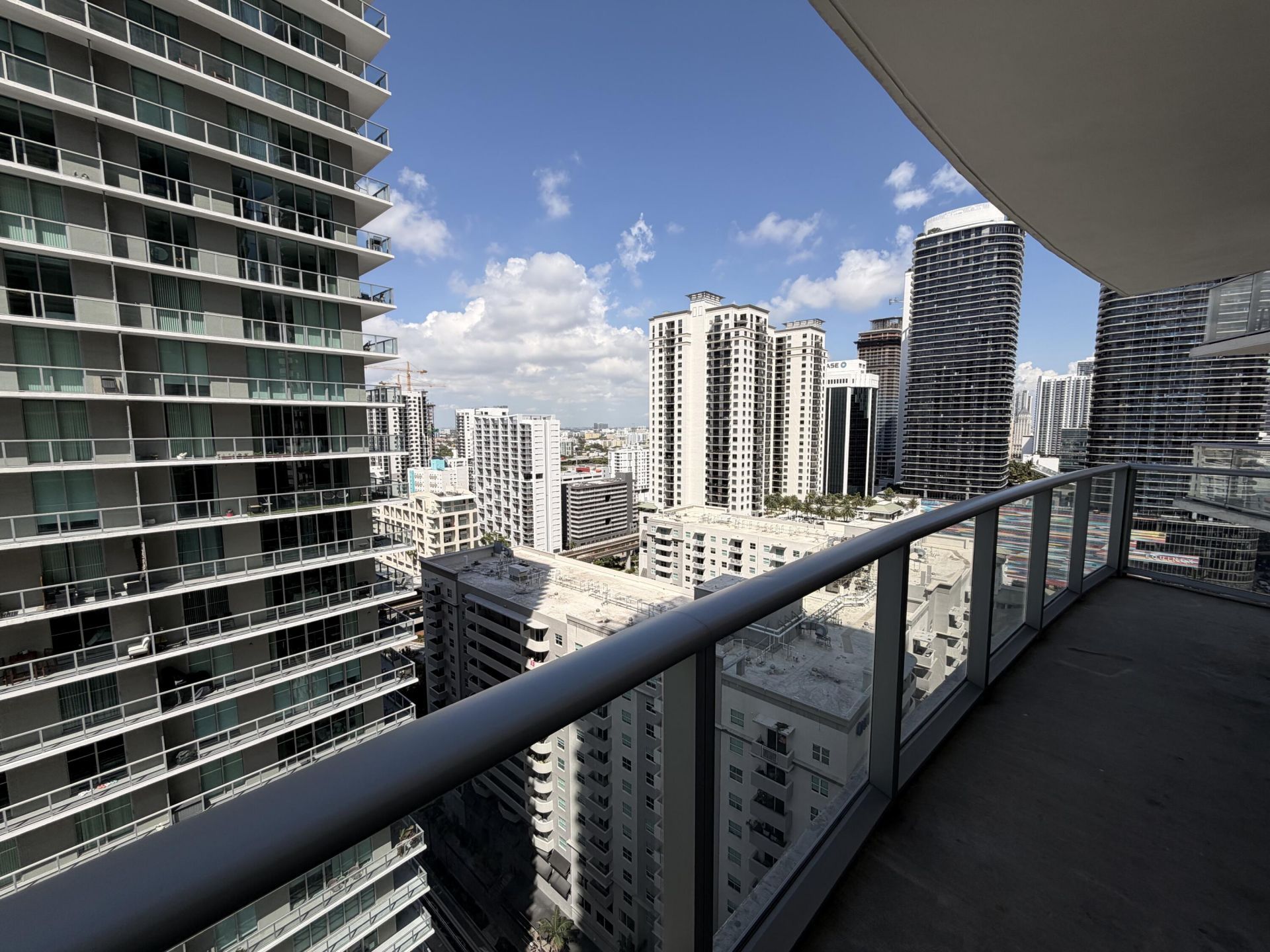 1100 S Miami Avenue, Unit 2206, Miami, FL 33130 Photo