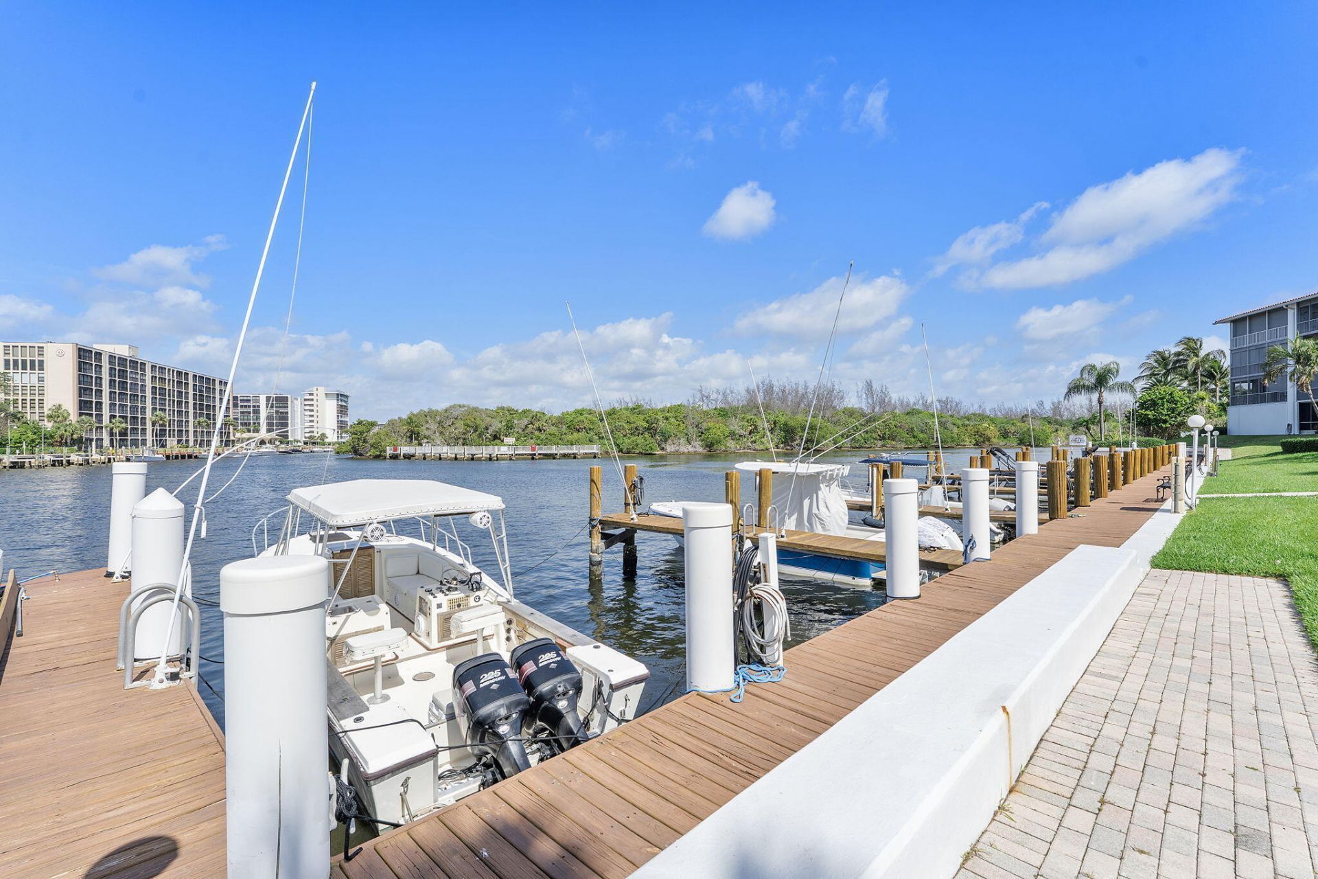 105 NE 19th Avenue, Unit 164, Deerfield Beach, FL 33441 Photo