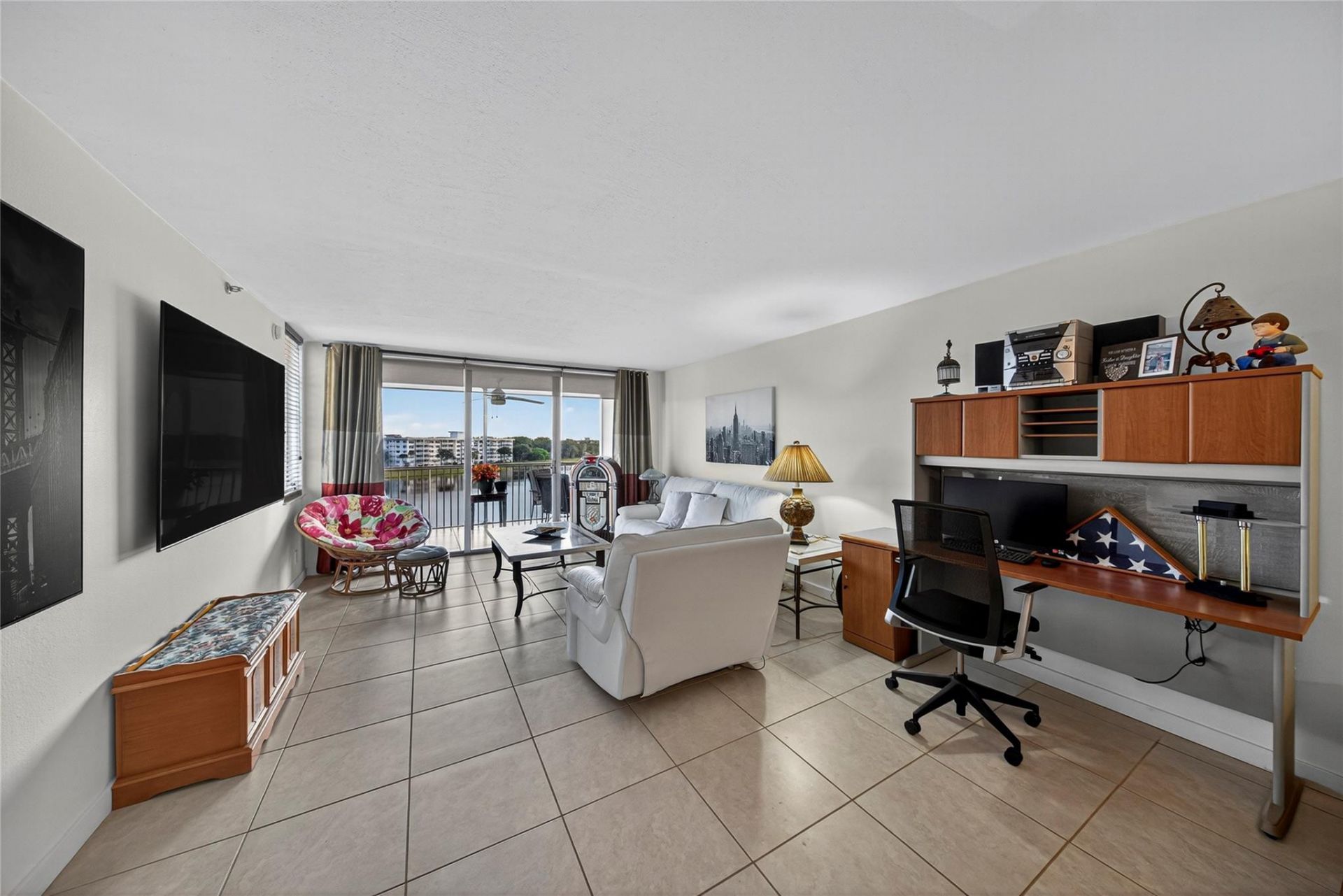 2900 N Course Drive, Unit 607, Pompano Beach, FL 33069 Photo