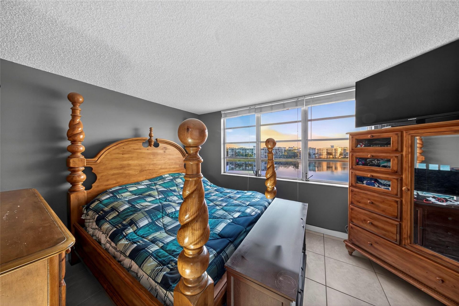 2900 N Course Drive, Unit 607, Pompano Beach, FL 33069 Photo