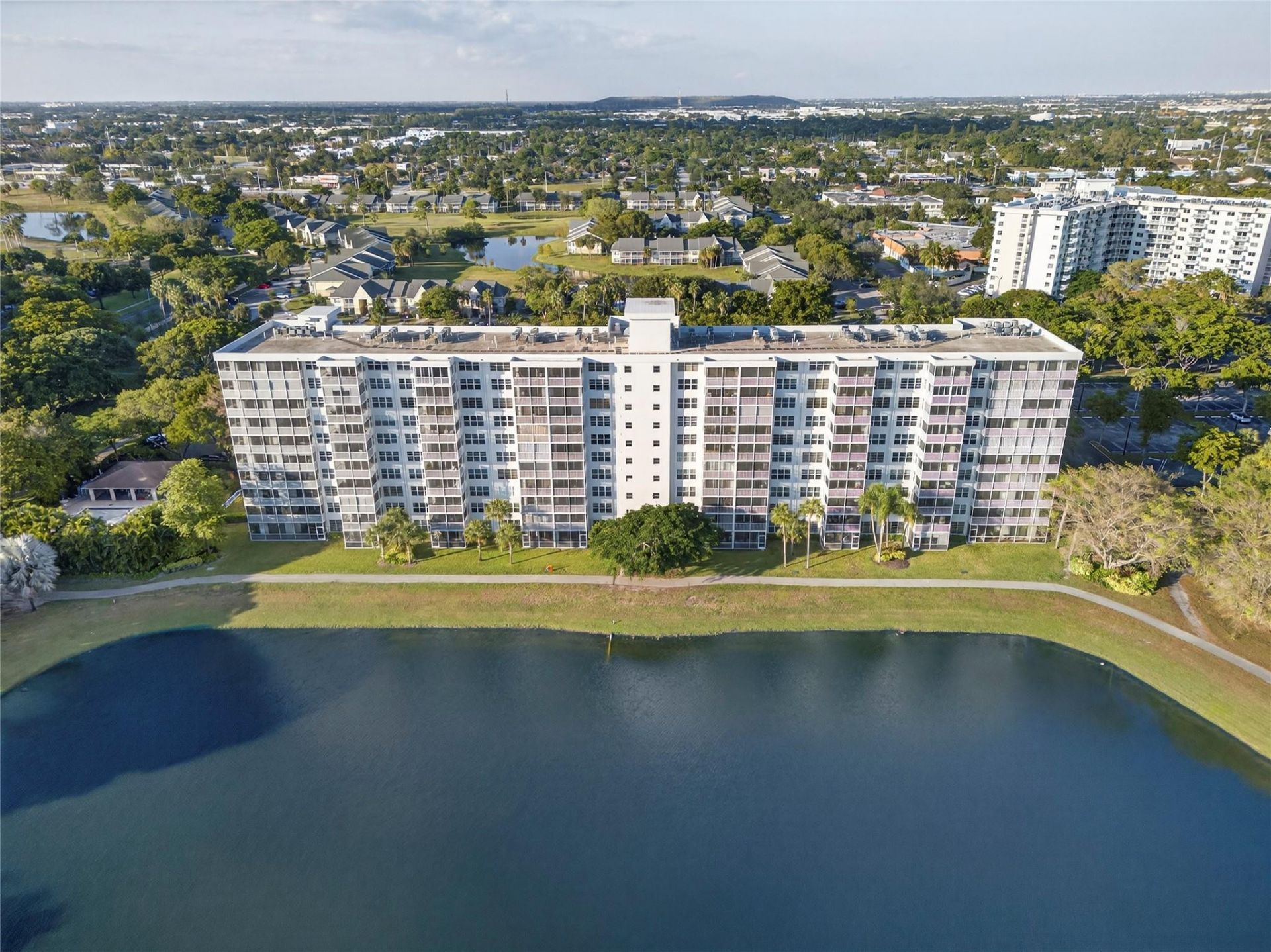 2900 N Course Drive, Unit 607, Pompano Beach, FL 33069 Photo
