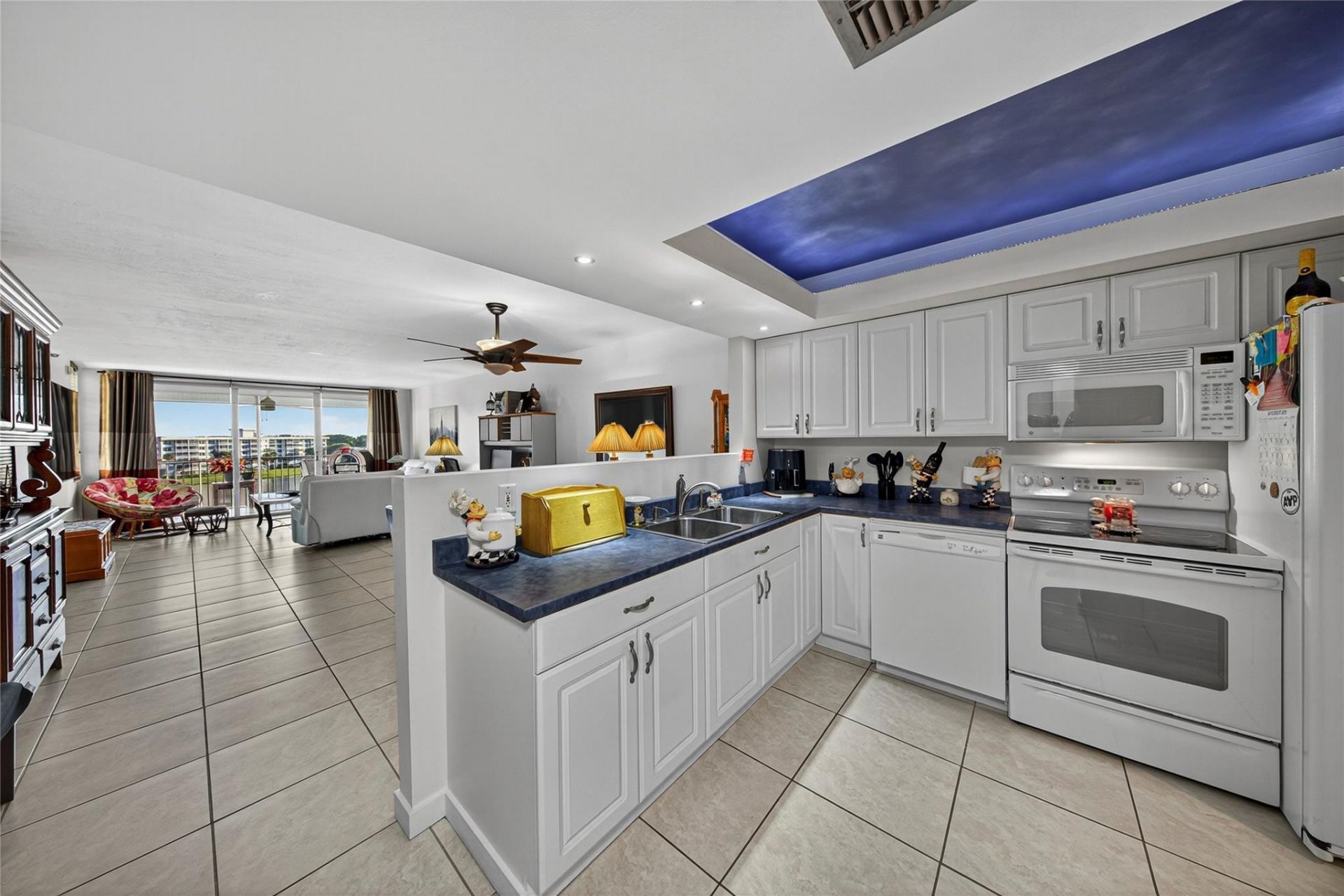 2900 N Course Drive, Unit 607, Pompano Beach, FL 33069 Photo