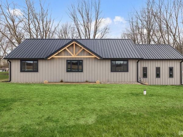 8514 S Nellie Boulevard, Claypool, IN 46510