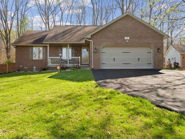 120 Shakers Way , North Vernon, IN 47265