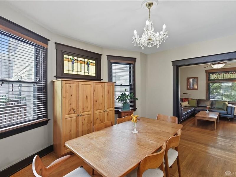 2724 Markbreit Avenue, Cincinnati, OH 45209 Photo 3