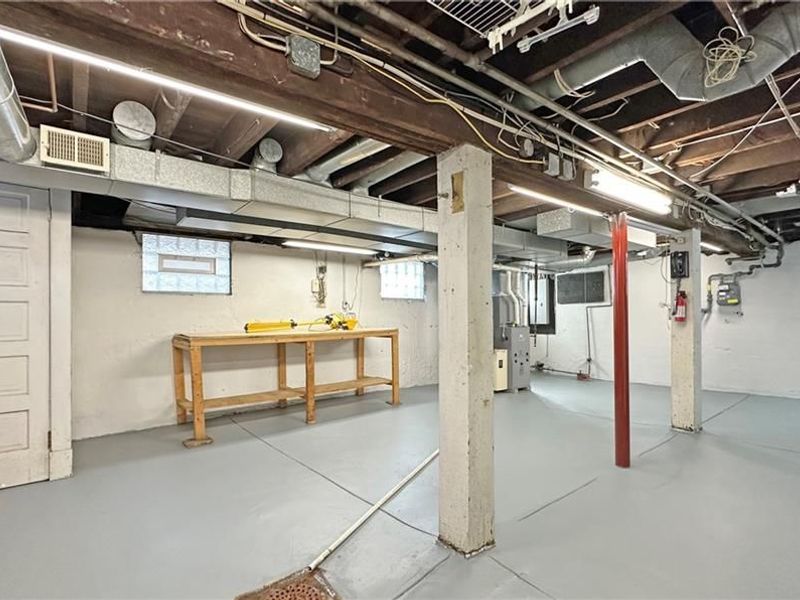 2724 Markbreit Avenue, Cincinnati, OH 45209 Photo 42