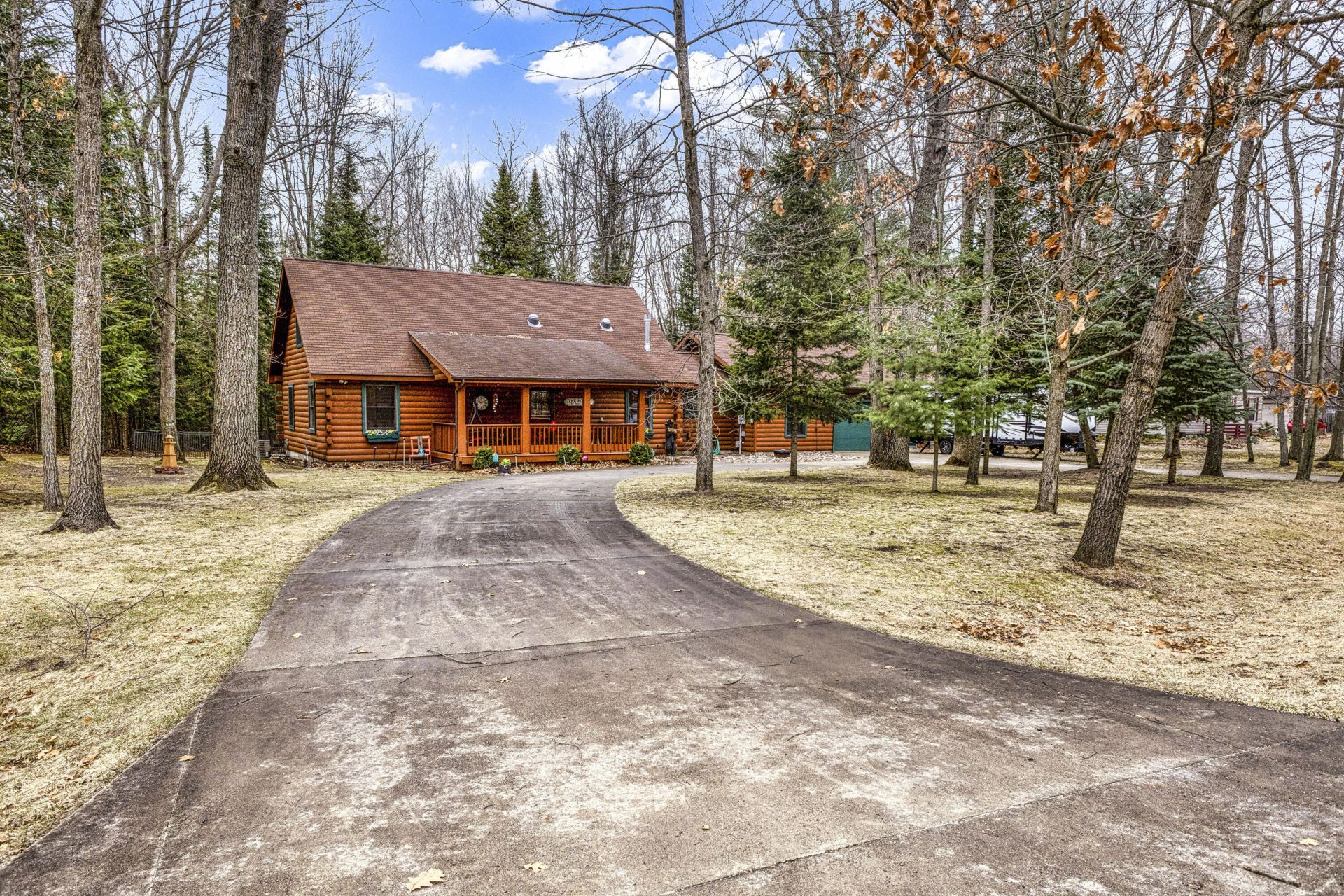 305 Meadow Lane, Prudenville, MI 48651 Main Photo