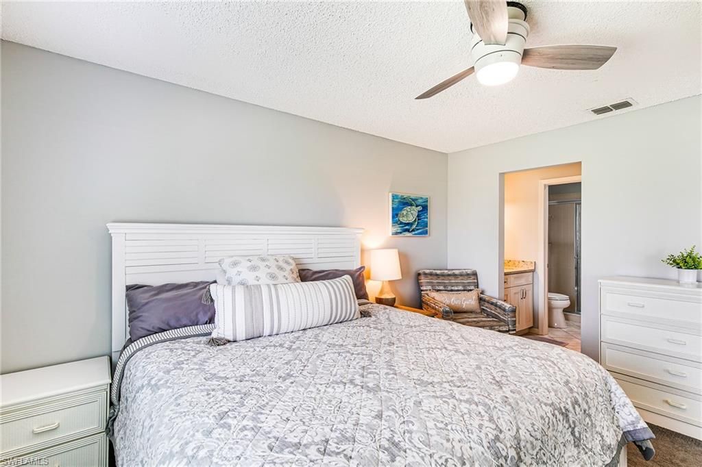 3655 Amberly Cir, Unit A302, Naples, FL 34112 Photo
