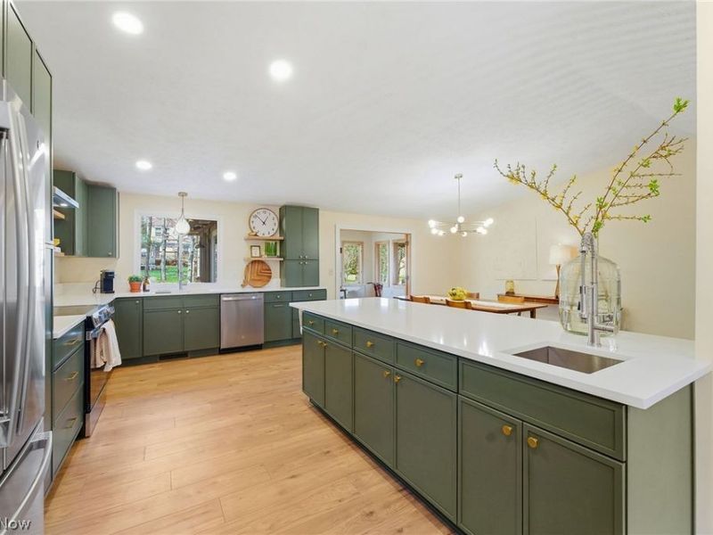 10172 Old Orchard Drive, Brecksville, OH 44141 Photo 7