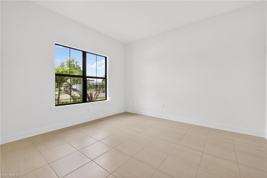 24605 Marina Del Ray Dr, Bonita Springs, FL 34135 Photo