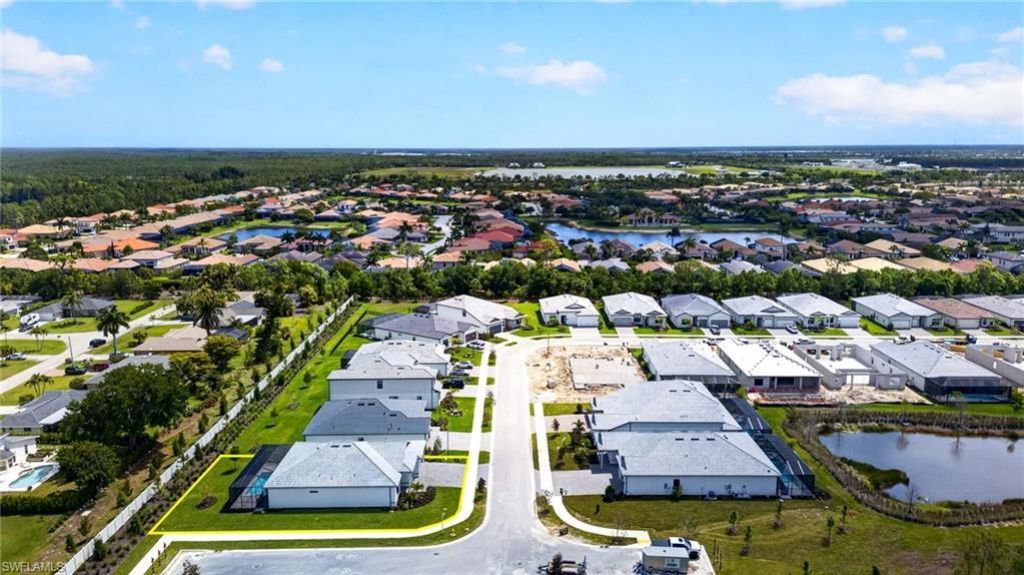 24605 Marina Del Ray Dr, Bonita Springs, FL 34135 Photo