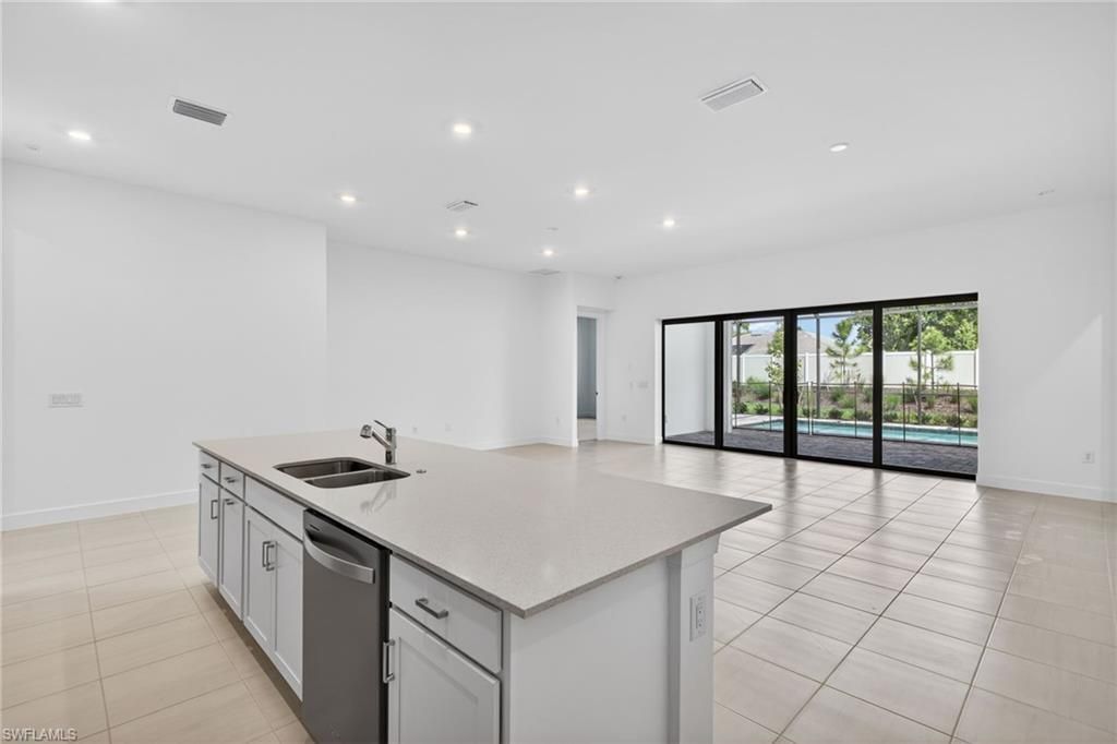 24605 Marina Del Ray Dr, Bonita Springs, FL 34135 Photo