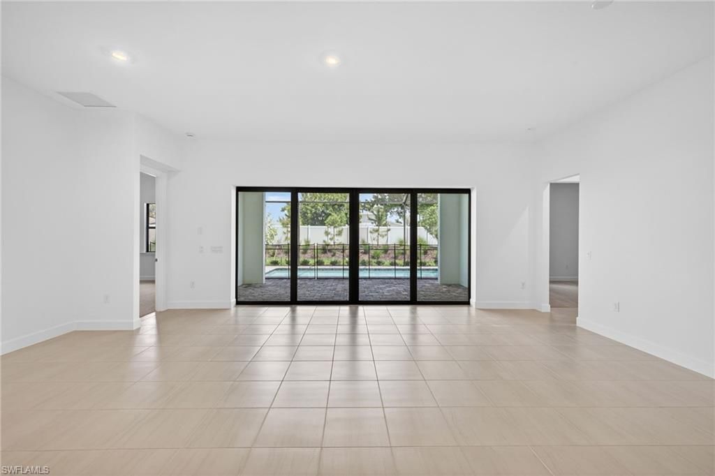 24605 Marina Del Ray Dr, Bonita Springs, FL 34135 Photo