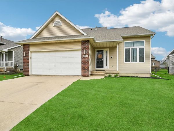 2995 Downing Street, Marion, IA 52302