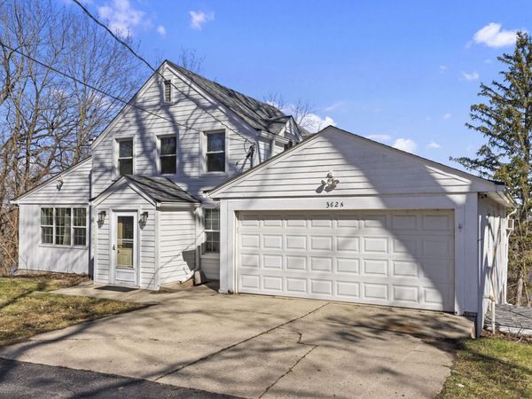 362 1/2 River Bluff Road, Elgin, IL 60120